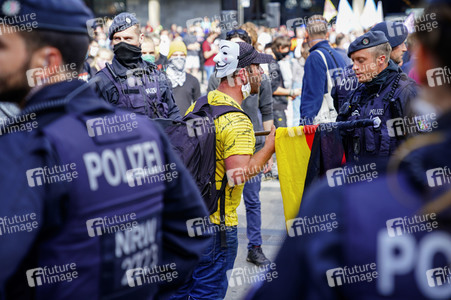 Corona-Demos in Köln