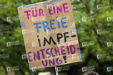 Corona-Demos in Hannover