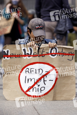 Corona-Demos in Köln