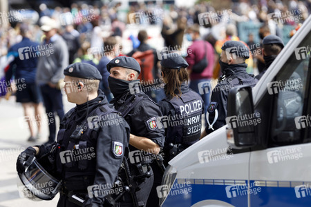 Corona-Demos in Köln