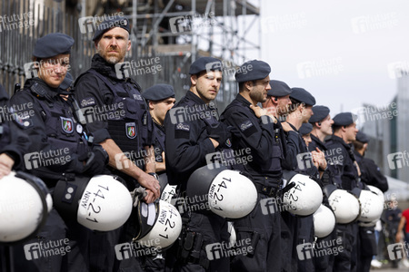 Corona-Demos in Köln
