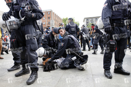 Corona-Demos in Köln