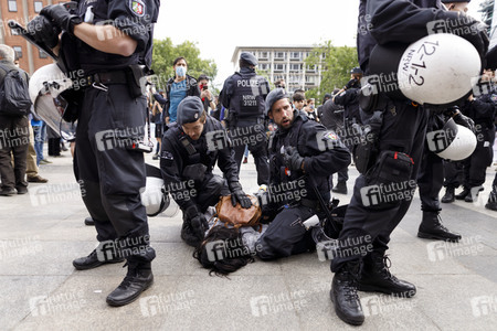Corona-Demos in Köln