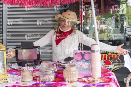 Wiedereröffnung der Rockkneipe 'Zwick St. Pauli' in Hamburg