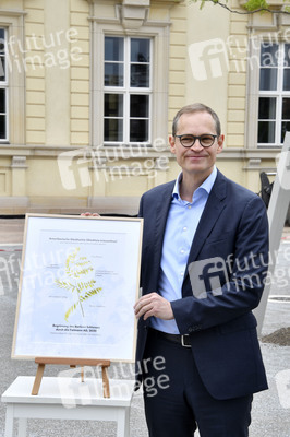 Baumspende für das Umfeld des Humboldt Forums in Berlin