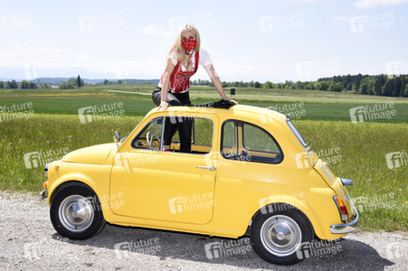 Fototermin mit Isabella Hübner und Angelika Zwerenz in Deining