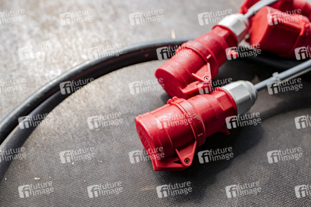 Bühnenaufbau für Autokonzerte in Erfurt