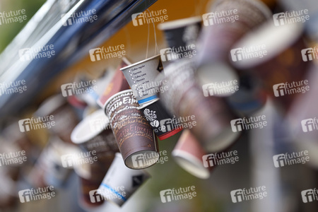 Symbolfoto Einwegbecher