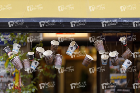 Symbolfoto Einwegbecher