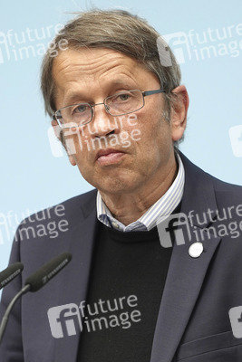 Pressekonferenz zum aktuellen Stand der Behandlung des Corona Virus in Berlin