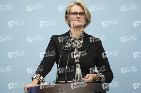 Pressekonferenz zum aktuellen Stand der Behandlung des Corona Virus in Berlin