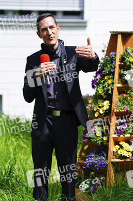 Pressetermin mit Julia Klöckner zum Weltbienentag in Berlin