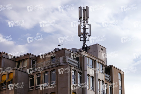 Symbolfoto Mobilfunkantenne
