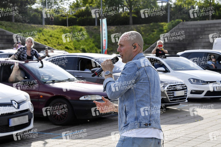90er Drive-In-Konzert in Berlin