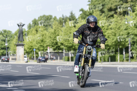 Vorstellung des Elektromotorrads eRockit in Berlin