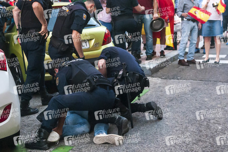 Proteste vor der PSOE-Zentrale in Madrid