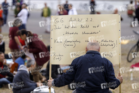 Corona-Demo in Köln