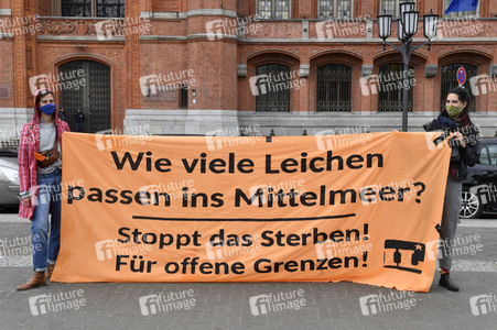 Protest gegen Flüchtlingspolitik in Berlin