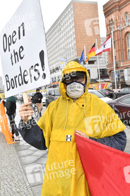 Protest gegen Flüchtlingspolitik in Berlin