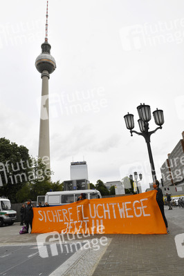 Protest gegen Flüchtlingspolitik in Berlin