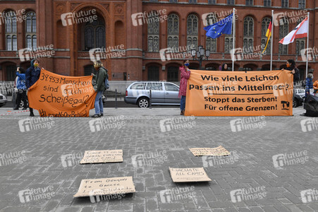 Protest gegen Flüchtlingspolitik in Berlin