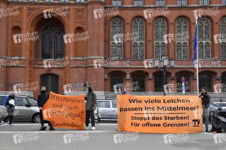 Protest gegen Flüchtlingspolitik in Berlin
