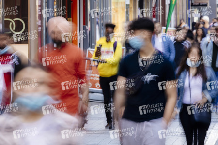 Symbolfoto Mindestabstand