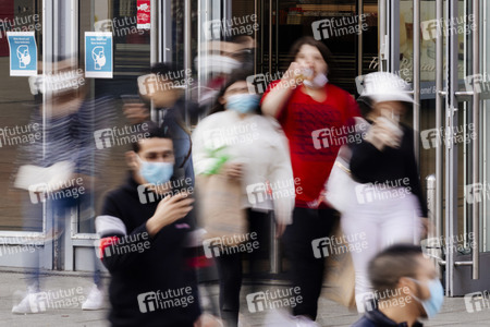 Symbolfoto Mindestabstand