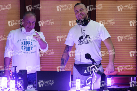 The Dr.Sindsen Techno Fashionshow in Berlin