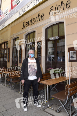 Fototermin mit Simon Pearce und Moses Wolff in München