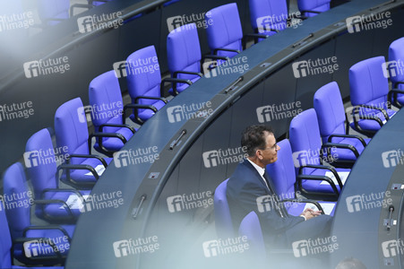 Aktuelle Stunde und Befragung der Bundesregierung in Berlin