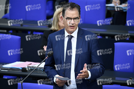 Aktuelle Stunde und Befragung der Bundesregierung in Berlin