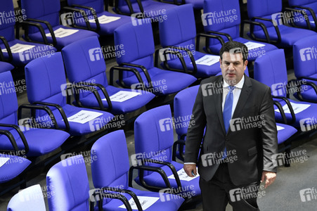 Aktuelle Stunde und Befragung der Bundesregierung in Berlin