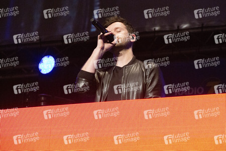 Autokino Konzert von Glaperlenspiel in Friedrichshafen