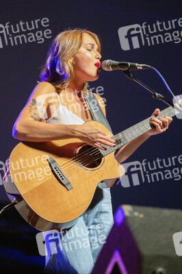 Konzert von Lotte in Friedrichshafen