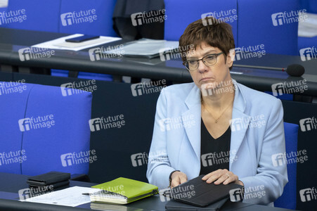 164. Sitzung des Deutschen Bundestages in Berlin