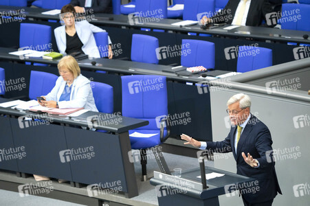 164. Sitzung des Deutschen Bundestages in Berlin