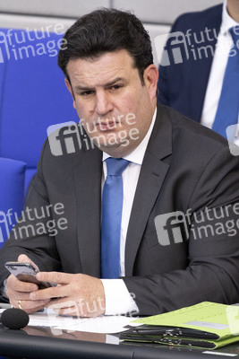 164. Sitzung des Deutschen Bundestages in Berlin