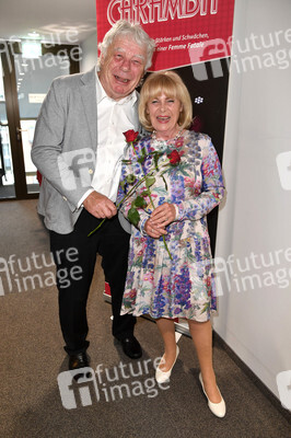 Medien Event vom Hotel the YARD & Julian F.M. Stoeckel in Berlin