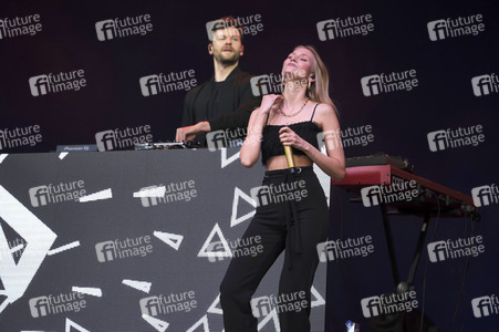 Autokultur-Konzert von Glasperlenspiel in Hannover