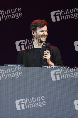 Autokultur-Konzert von Glasperlenspiel in Hannover