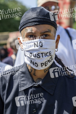 Gedenk-Demonstration zum Mord an George Floyd