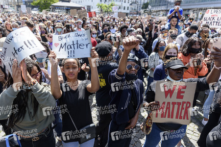 Gedenk-Demonstration zum Mord an George Floyd