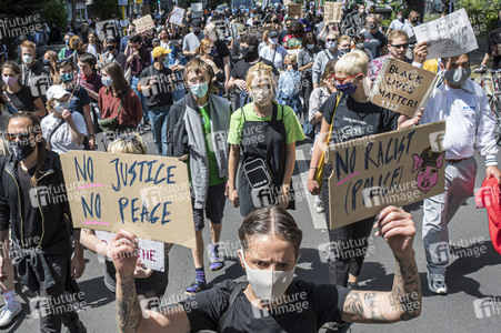 Gedenk-Demonstration zum Mord an George Floyd