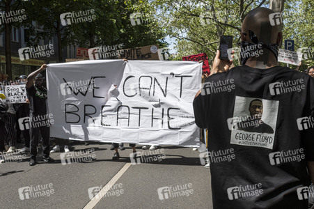 Gedenk-Demonstration zum Mord an George Floyd