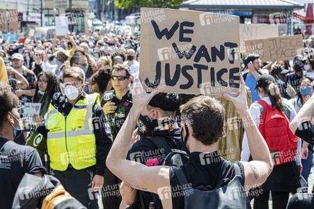 Gedenk-Demonstration zum Mord an George Floyd