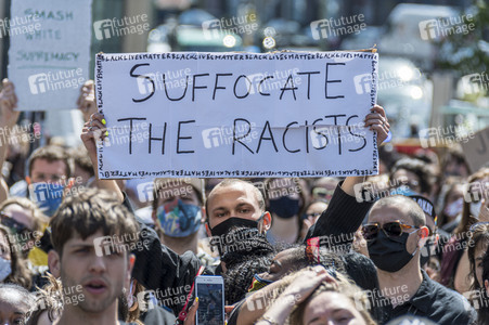 Gedenk-Demonstration zum Mord an George Floyd