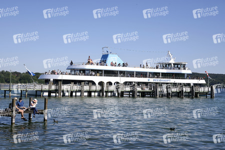 Seen-Schifffahrt in Starnberg