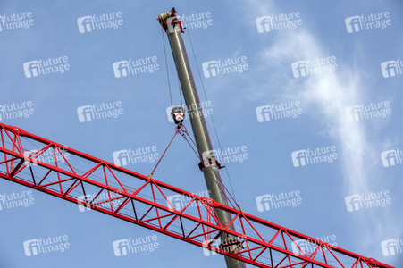 Symbolfoto Kran-Abbau