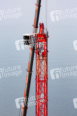 Symbolfoto Kran-Abbau